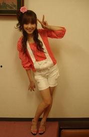 日本旅游av女星,美丽与争议并存的人生轨迹