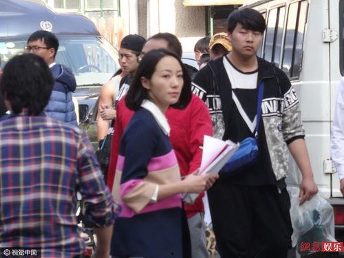 韩雪发布会肉丝袜,肉丝袜造型引发热议