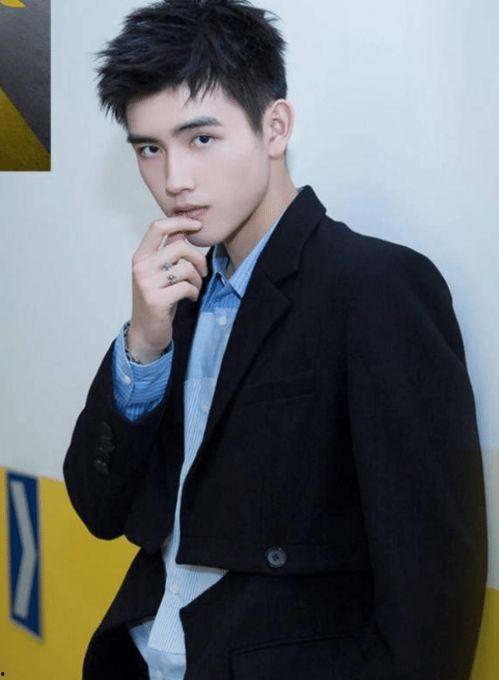 明星娱乐圈吃瓜陈飞宇是谁,娱乐圈新晋“吃瓜”明星的崛起之路