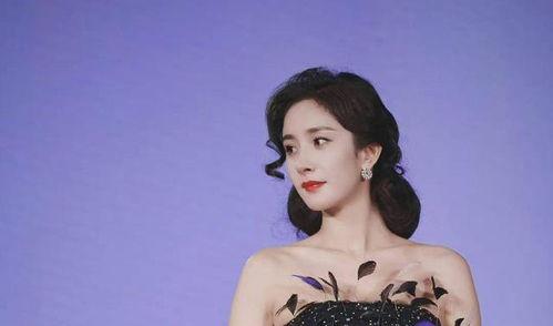 吃瓜娱乐杨幂,娱乐圈的瓜田女王，揭秘明星幕后生活