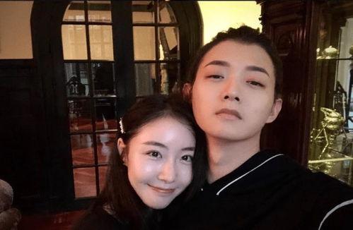 表弟娱乐圈直播吃瓜,表弟带你探秘娱乐圈幕后风云